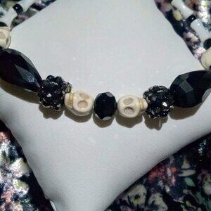 Handcrafted Gothic elegant skull black beaded bracelet with spider charm